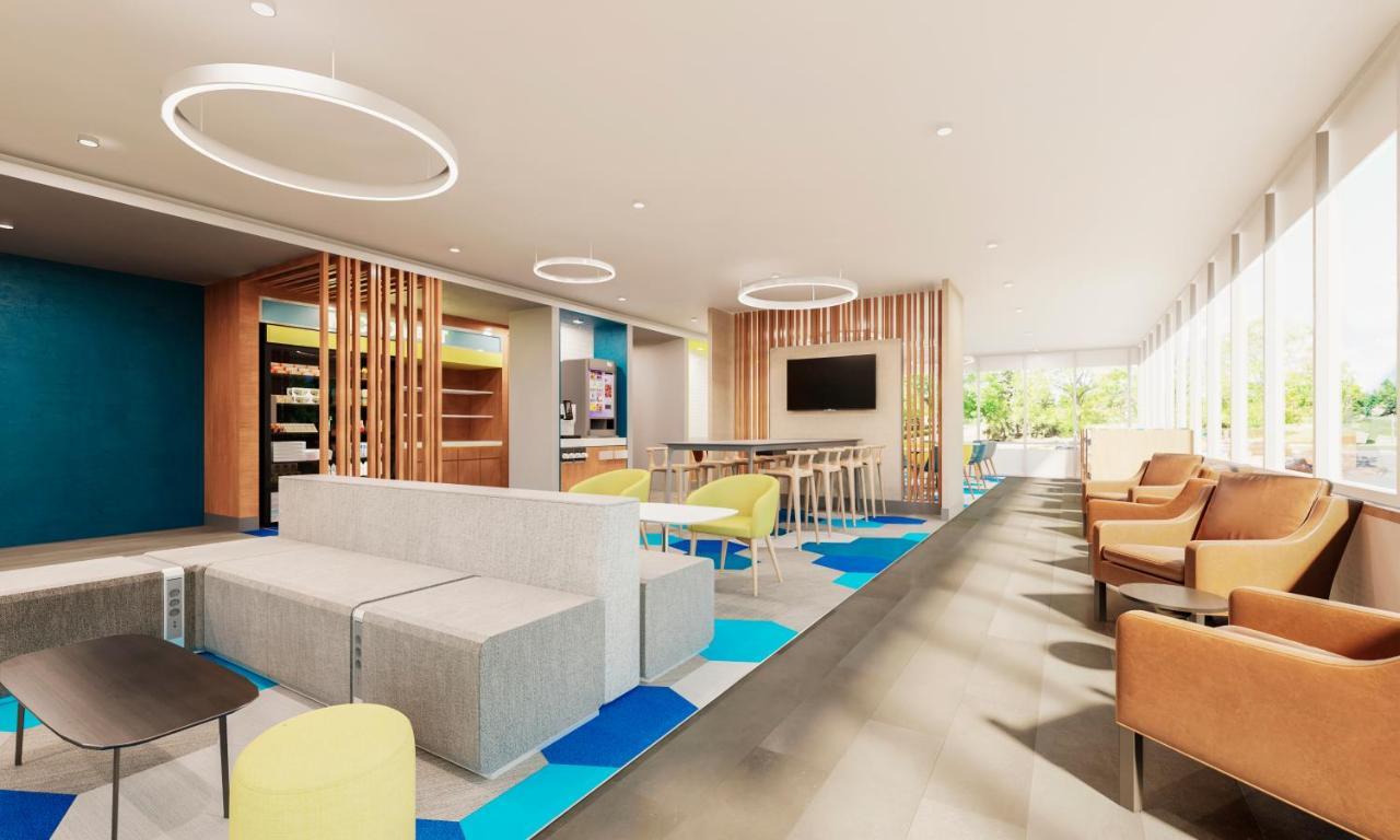 Microtel Inn Suites By Wyndham Lac-Mégantic 외부 사진